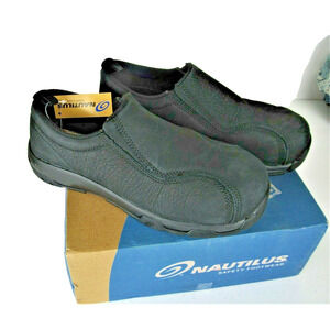 Nautilus Women's Slip On Safety Work Shoes 9 Wide Black Composite Toe N1646 NWT